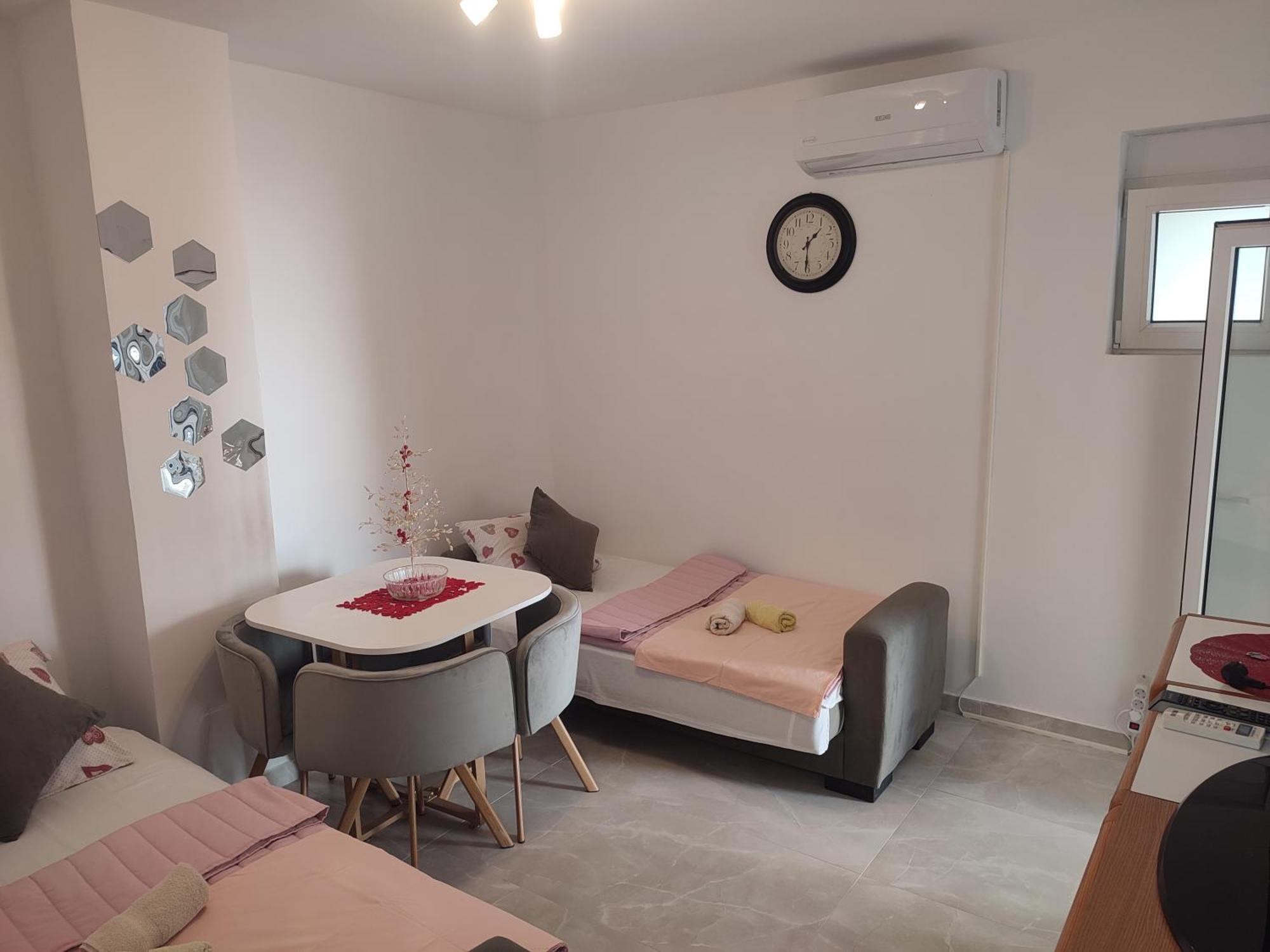 Apartment Ralf Ulcinj Exterior photo